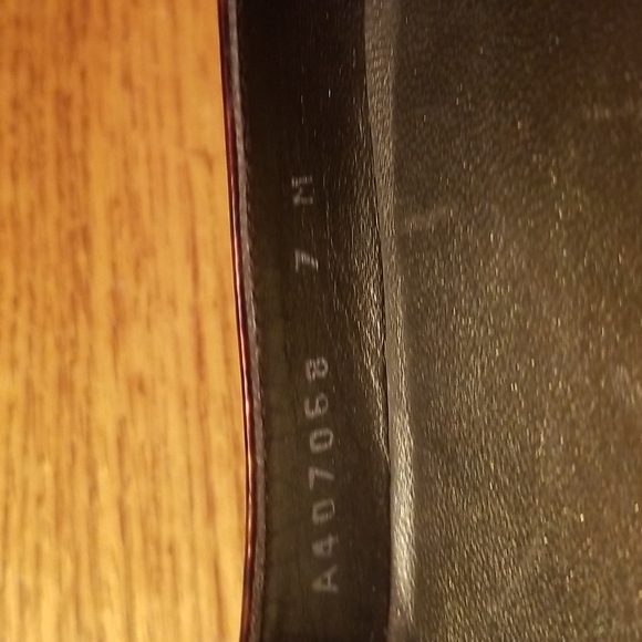 Stuart Weitzman Tortoise Shell Heels - Picture 15 of 15